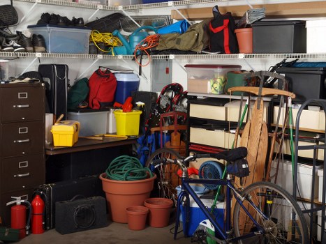 Flat clearance process with organized removal in Sudbury